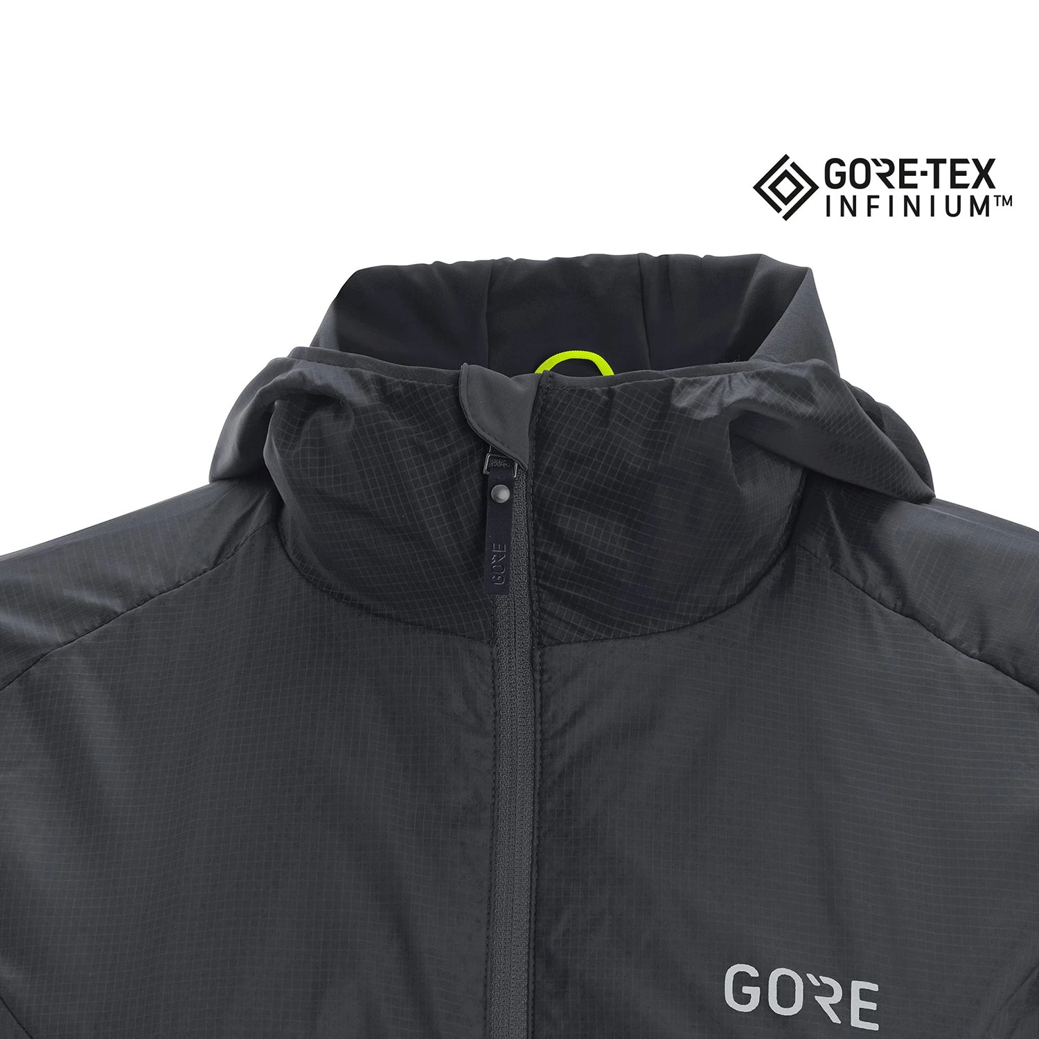 Gore Wear Women's R5 GORE-TEX Infinium™ Insulated Jacket - Black 4 Gore Wear Women's R5 GORE-TEX Infinium™ Insulated Jacket - Black - Image 4