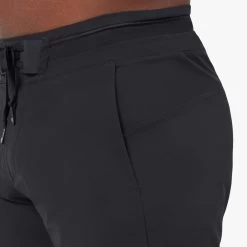 On Running Men's Hybrid Shorts -Black -Sportswear Sales Store 185.00303 4
