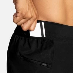 BROOKS Men's Sherpa 5in 2-in-1 Short - Black -Sportswear Sales Store 211331 001 D3 Sherpa 5in 2in1 Short