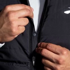 BROOKS Men's Shield Hybrid Vest 2.0 - Black -Sportswear Sales Store 211416 001 D3 Shield Hybrid Vest 2