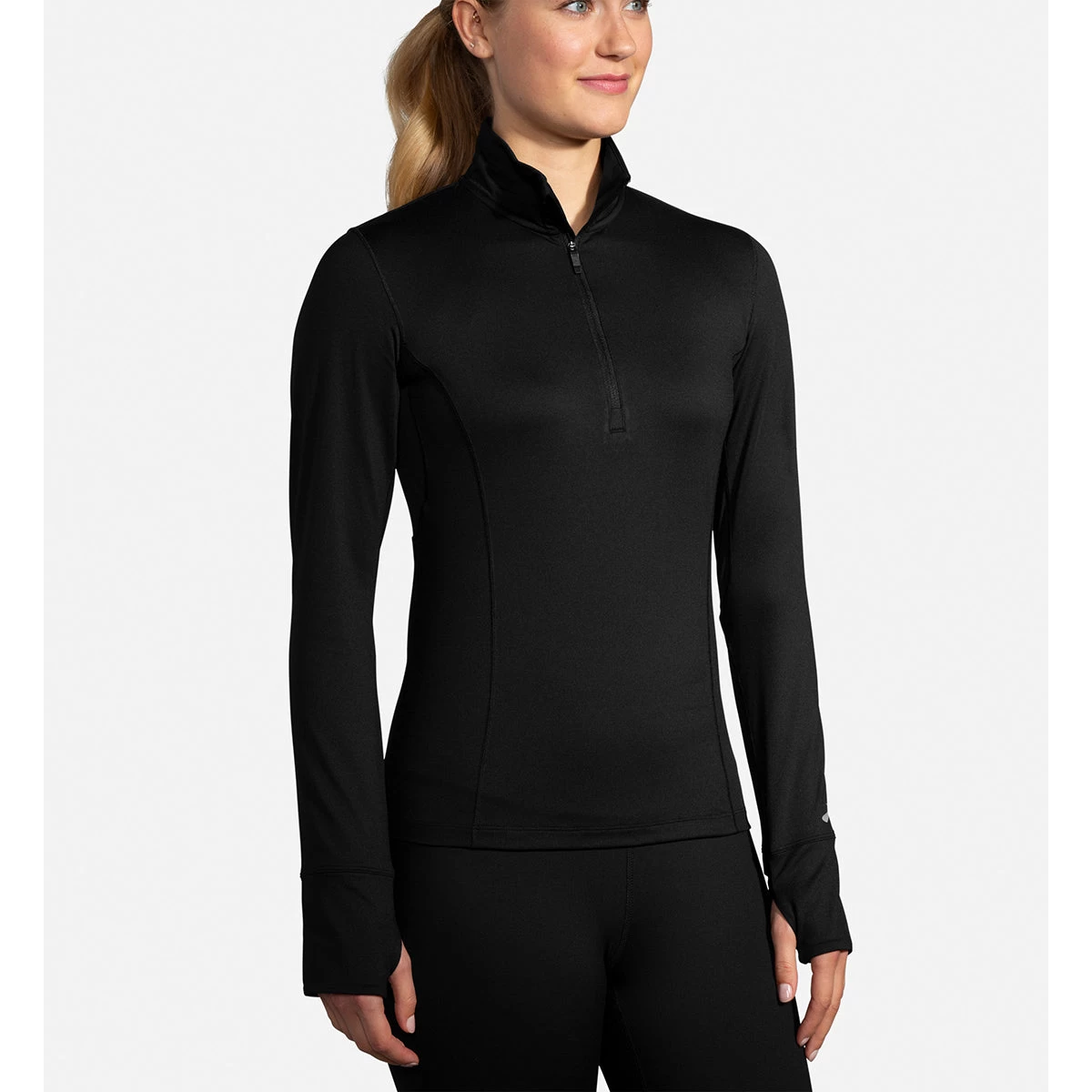BROOKS Women's Dash 1/2 Zip Top - Black 2 BROOKS Women's Dash 1/2 Zip Top - Black - Image 2