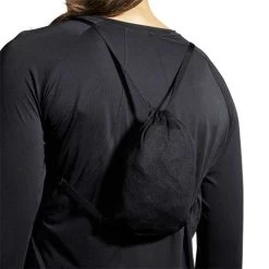 BROOKS Women's Canopy Jacket 2022 - Black 18 BROOKS Women's Canopy Jacket 2022 - Black -Sportswear Sales Store 221521 001 D6 Canopy Jacket