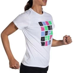 BROOKS Women's Distance Short Sleeve 2.0 - White/RH Mosaic -Sportswear Sales Store 221614 176 MV Distance Short Sleeve 2
