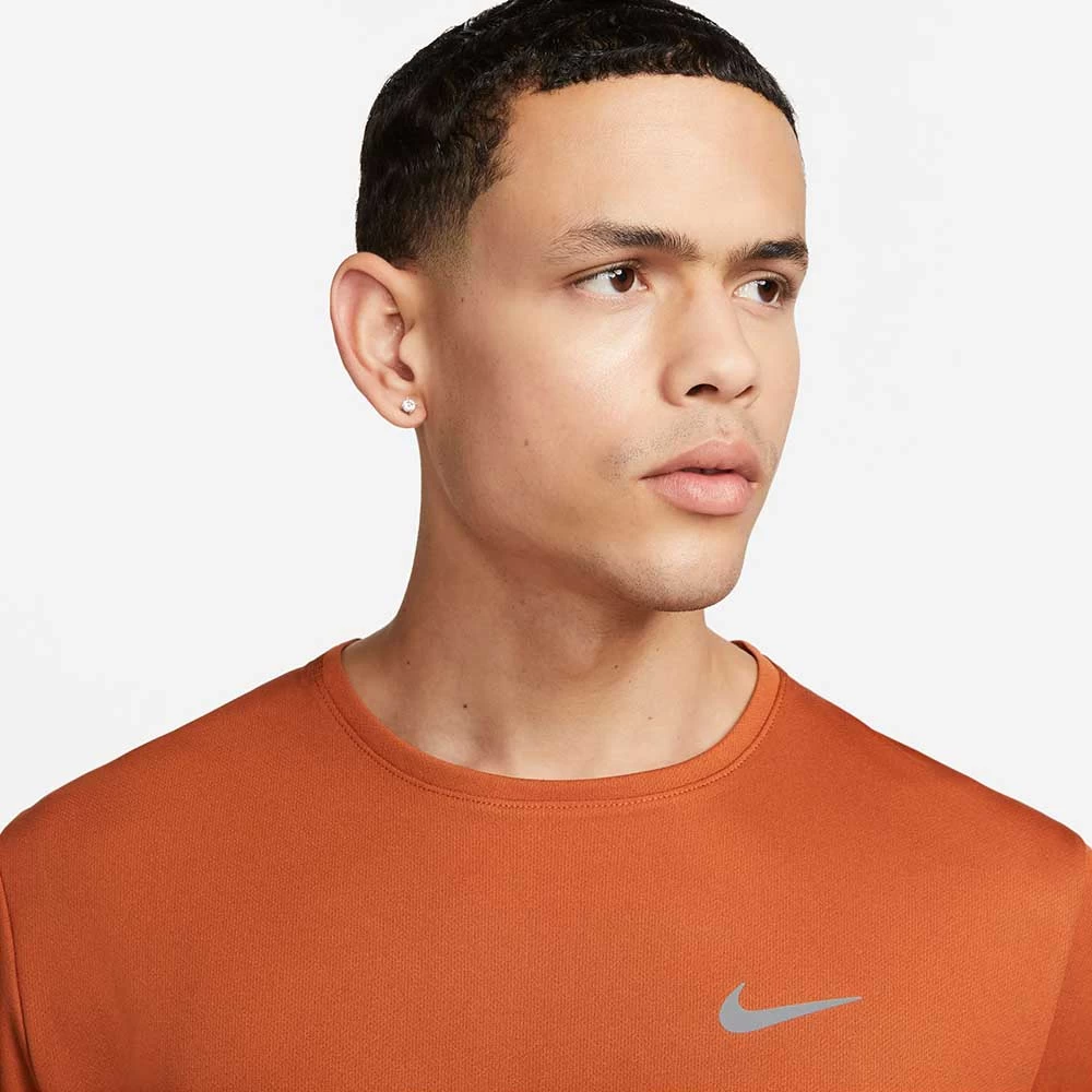 Men's Nike Dri-Fit Uv Miler Short Sleeve Top - Dark Russet 4 Men's Nike Dri-Fit Uv Miler Short Sleeve Top - Dark Russet - Image 4