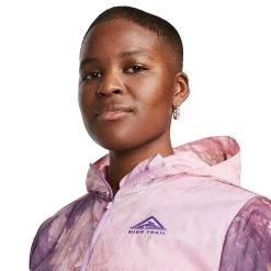 Women's Nike Trail Repel Jacket - Sundial/Rush Fuchsia/Action Grape -Sportswear Sales Store AURORA DX1041 756 PHSYM001 2000