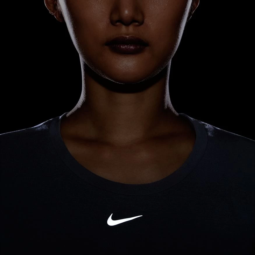 Women's Nike Dri-FIT One Luxe Short Sleeve Top - Black/Reflective Silver 5 Women's Nike Dri-FIT One Luxe Short Sleeve Top - Black/Reflective Silver - Image 5