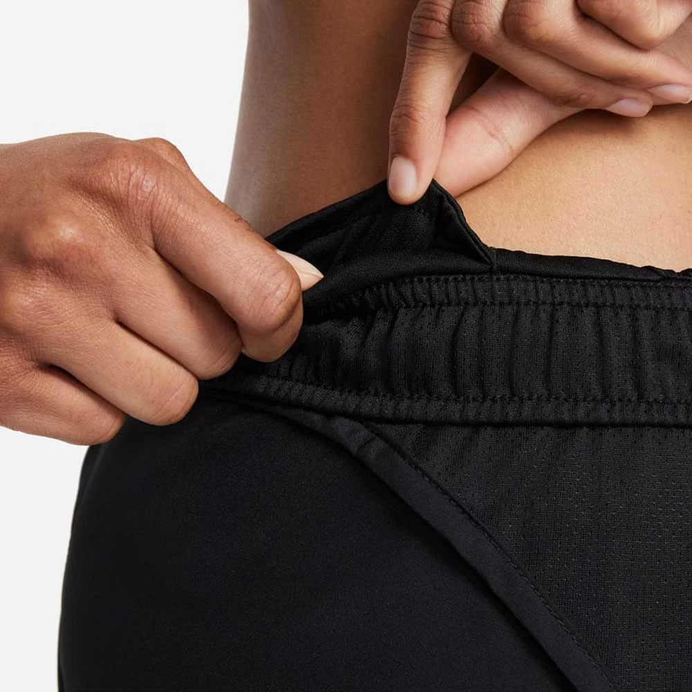 Nike Women's Tempo Race Short - Black 7 Nike Women's Tempo Race Short - Black - Image 7