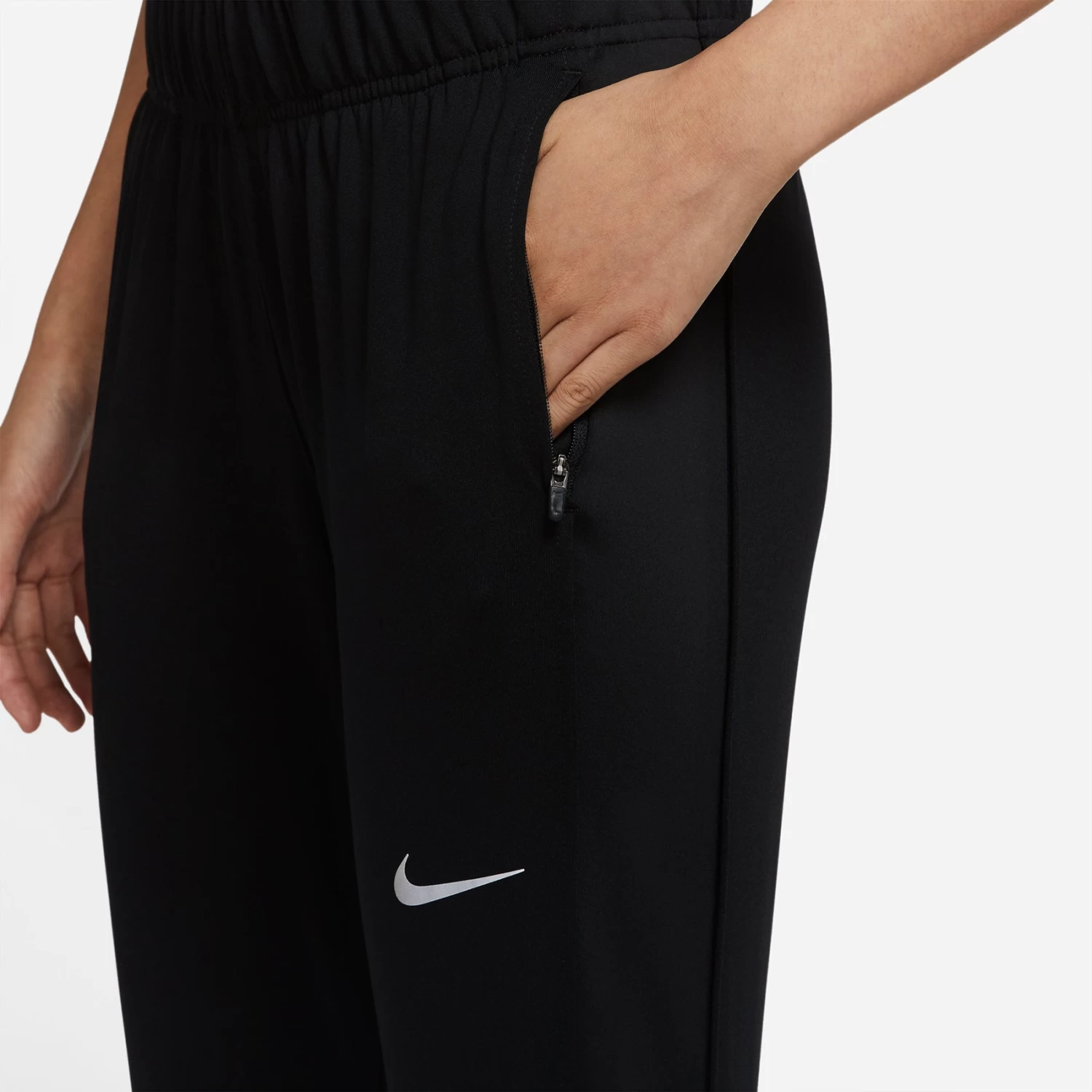 Women's Nike Therma-FIT Essential Running Pants - Black/Black/Reflective Silver 4 Women's Nike Therma-FIT Essential Running Pants - Black/Black/Reflective Silver - Image 4