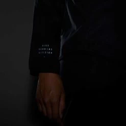 Nike Women's Run Division Jacket - Black 16 Nike Women's Run Division Jacket - Black -Sportswear Sales Store DQ6561 010 PHSYM200 1