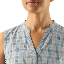 Women's High Country Sleeveless Shirt - All Aboard Plaid -Sportswear Sales Store DSC00252 5000x dddb89cf 1346 4a07 ba9c 793c4c4bc5f8