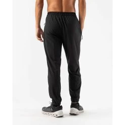 Men's Runners - Black -Sportswear Sales Store DSC00336 2048x d7e7006d 382a 4cb8 be0d 1fef53f67f40