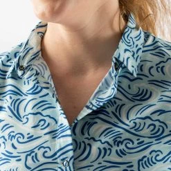 Women's Low Tide - Waterspout Waves -Sportswear Sales Store DSC00471 2048x b6b8f72b 7bfe 4ac5 8d91 c572721f0bcf