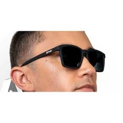 Goodr Get On My Level Sunglasses -Sportswear Sales Store GetOnMyLevel LFG AssetsOnFaceImage 1000x 80c8b144 8e07 4d86 af19 3ec1ff614d66