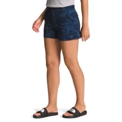 NORTH FACE Women's Never Stop Wearing Short - Summit Navy Tropical Paintbrush Print -Sportswear Sales Store NF0A7WS9 I7J model34