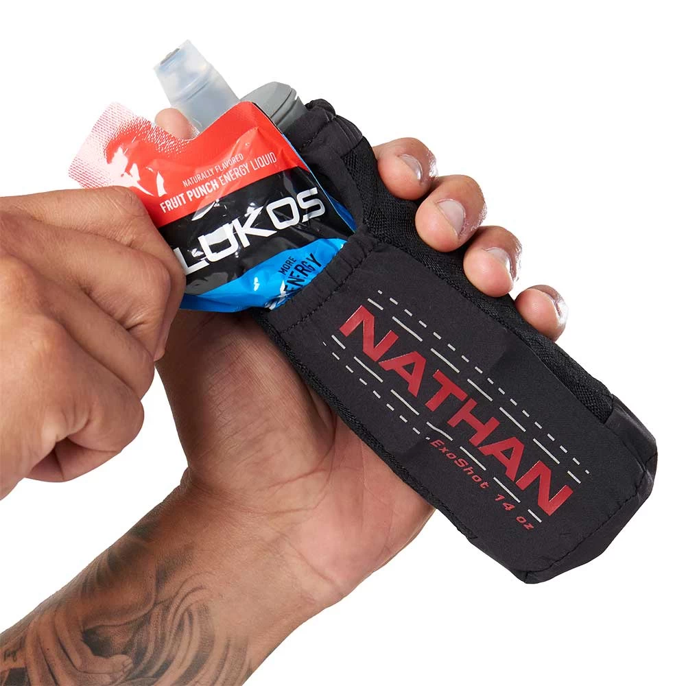 Nathan ExoShot 2.0 (14oz) Handheld Water Bottle - Black/Ribbon Red 3 Nathan ExoShot 2.0 (14oz) Handheld Water Bottle - Black/Ribbon Red - Image 3