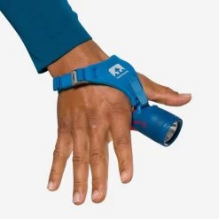 Nathan Polaris 400RX Hand Torch - Deep Blue 8 Nathan Polaris 400RX Hand Torch - Deep Blue -Sportswear Sales Store NS60360 60239 PolarisHandTorch400RX onBody 2 900x 5a2ca4cc d1fc 434a bbf6 43b7fac18c1c