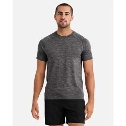 Men's Reign Tech Short Sleeve Shirt - Asphalt Heather -Sportswear Sales Store PWA 4 ReignTechShortSleeve AsphaltHeather onmodel 2100x e9588f36 c0ef 471e ae4a 48a5da4de37f