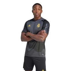 ADIDAS Men's REAL Tiro Train Jersey - Carbon -Sportswear Sales Store Real Madrid Tiro 23 Training Jersey Grey IB0040 21 model