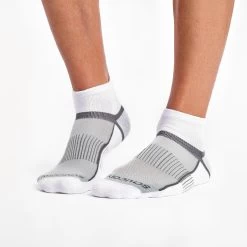 Saucony Unisex Inferno Quarter Socks - White