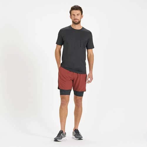 Vuori Men's Tradewind Performance Tee - Black Heather 4 Vuori Men's Tradewind Performance Tee - Black Heather - Image 4