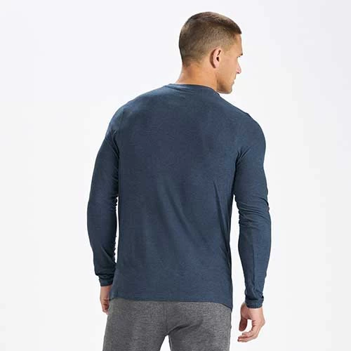 Vuori Men's Long-Sleeve Strato Tech Tee - Navy Heather 4 Vuori Men's Long-Sleeve Strato Tech Tee - Navy Heather - Image 4