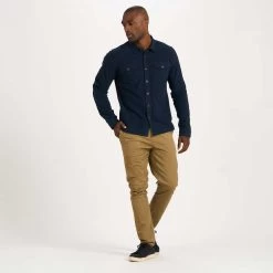 Vuori Men's Aspen Shirt Jacket - Ink 10 Vuori Men's Aspen Shirt Jacket - Ink -Sportswear Sales Store V237INK 4 dca38fff 314c 4a09 be72 85d154162b85 1200x crop center jpg