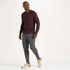 Vuori Men's Sunday Performance Jogger - Charcoal Heather -Sportswear Sales Store V416HCC 4 2048x 9e212d23 c41e 4ff2 97a8 22a6523e4ab2