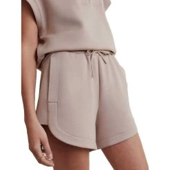 Varley Women's Keely High Rise Shorts 4in - Light Taupe -Sportswear Sales Store VAR01559 KeelyHighRiseShort4 LightTuape 021 720x 31ed0234 fac3 4082 9f7f d021374580f4