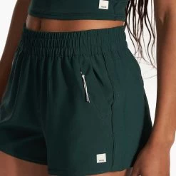 Vuori Women's Dash Short - Grass -Sportswear Sales Store VW367GRS FA23 W ECOMM SHORTS DETAIL 7