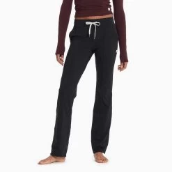 Vuori Women's Halo Wide Leg Flair Pant - Black