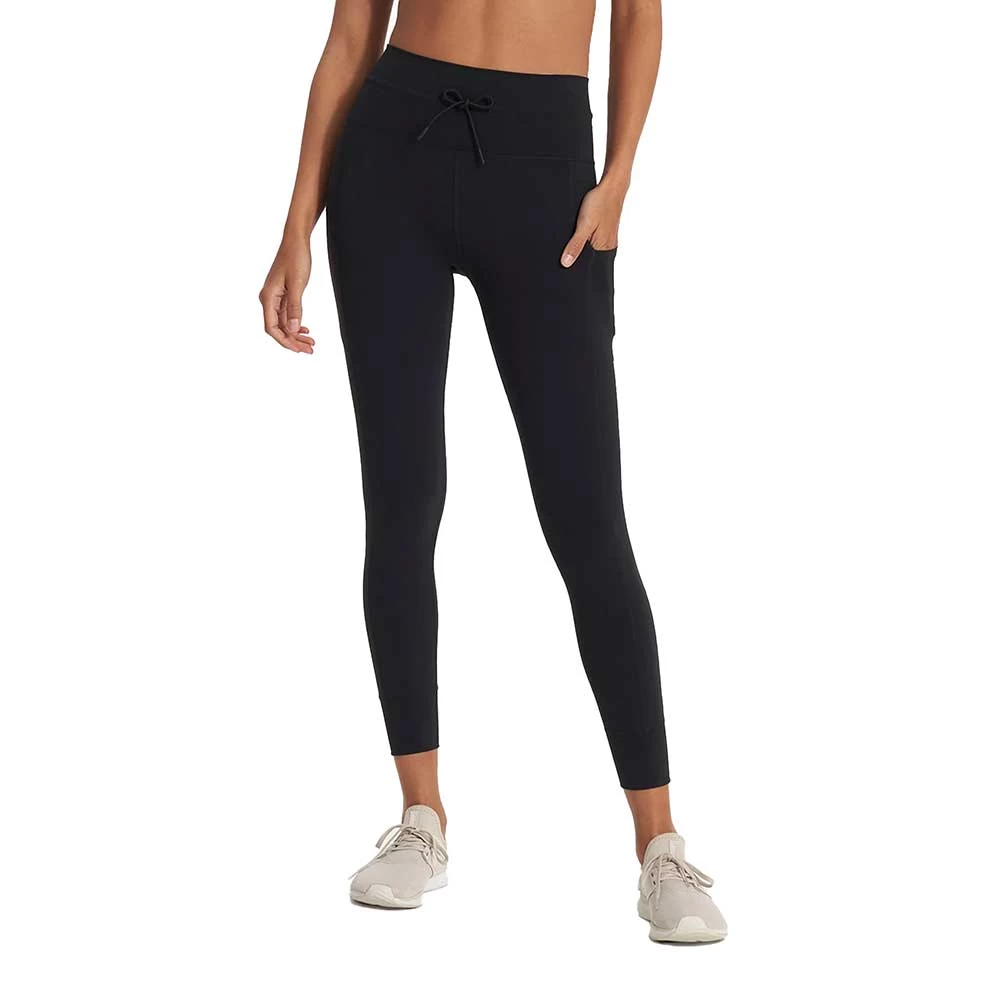Vuori Women's Daily Pocket Legging - Black 1 Vuori Women's Daily Pocket Legging - Black