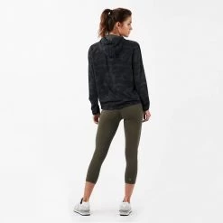 Vuori Women's Outdoor Trainer Shell Jacket - Black Camo 7 Vuori Women's Outdoor Trainer Shell Jacket - Black Camo -Sportswear Sales Store VW501BCM 3 1340x c7c5ff2a 83c0 4148 bd37 063540ba6ccc